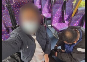 城巴乘客安全帶卡死逾45分鐘　需消防協助脫困後送院